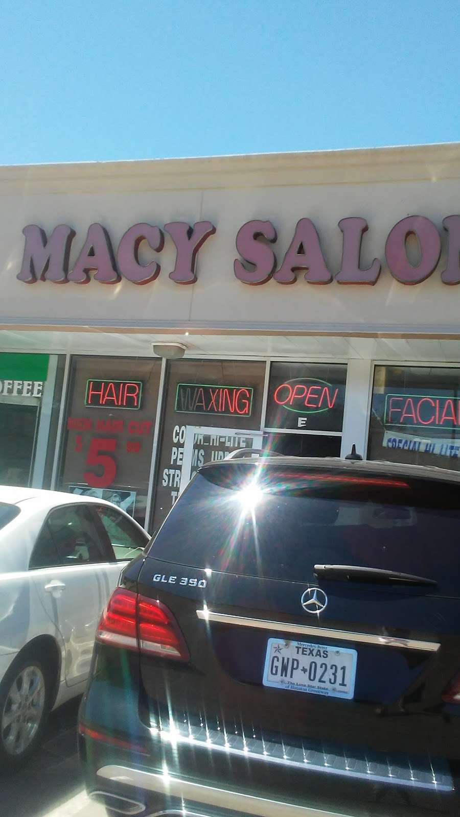 Macys Hair Salon | 2575 Eldridge Rd, Sugar Land, TX 77478 | Phone: (281) 242-7858