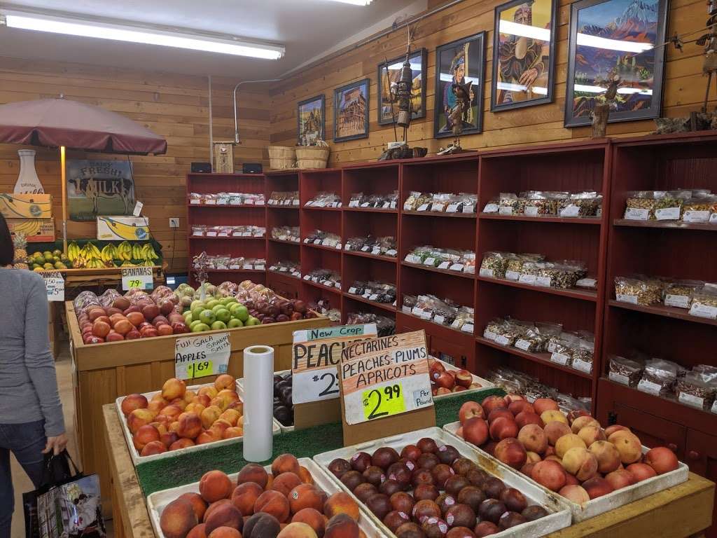 Rainbow Oaks Country Market | 4825 5th St, Fallbrook, CA 92028, USA