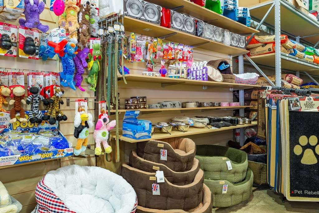 Animall Hertford | Foxholes Farm London Road, Hertford SG13 7NT, UK | Phone: 01992 586039