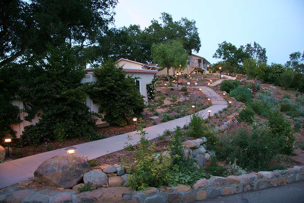 Ojai Retreat & Inn | 160 Besant Rd, Ojai, CA 93023, USA | Phone: (805) 646-2536