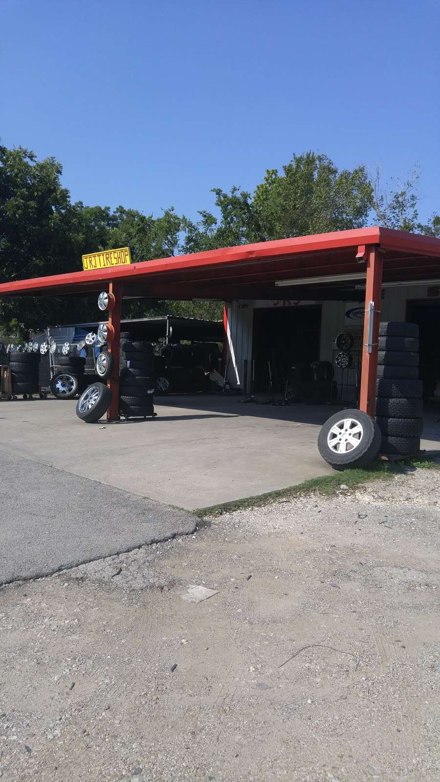 JRJ Tire Shop | 10235 Aldine Westfield Rd, Houston, TX 77093, USA | Phone: (281) 763-4782