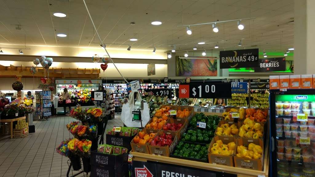 GIANT Food Stores | 1544 Route 61 Hwy S, #6100, Pottsville, PA 17901, USA | Phone: (570) 385-4273