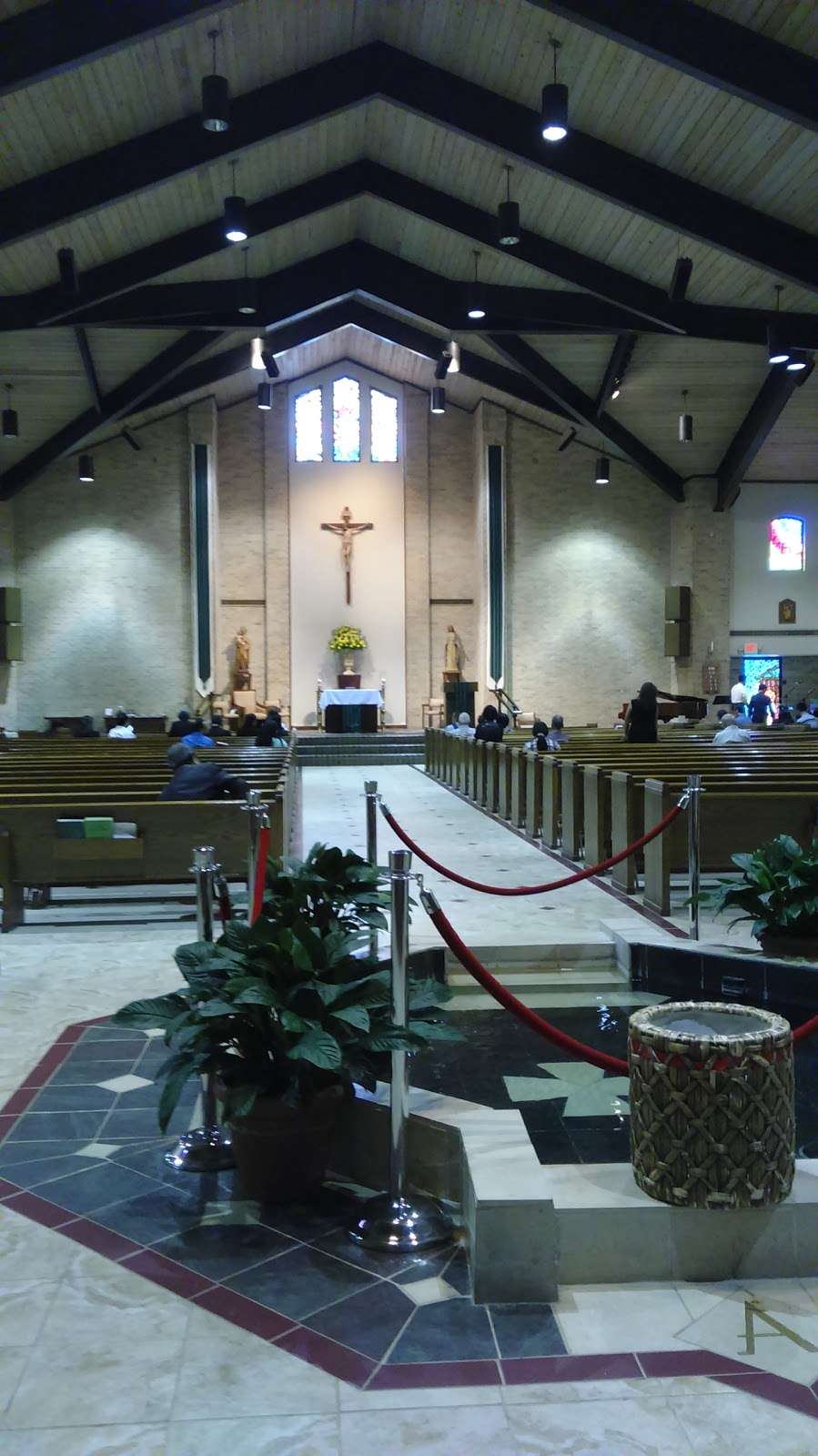 St Justin Martyr Catholic Community | 13350 Ashford Point Dr, Houston, TX 77082, USA | Phone: (281) 556-5116