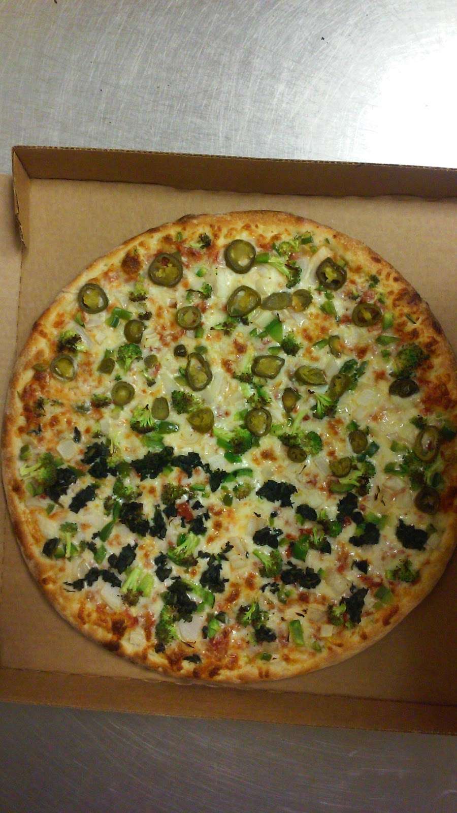 Upper Crust Pizzeria & Deli | 8835 Centre Park Dr #103, Columbia, MD 21045, USA | Phone: (410) 740-9009