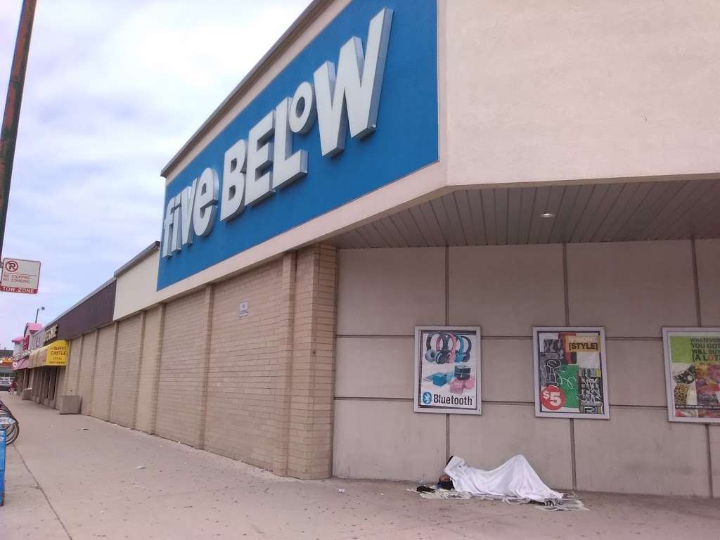 Five Below | 3302 W Belmont Ave, Chicago, IL 60618, USA | Phone: (773) 267-2534