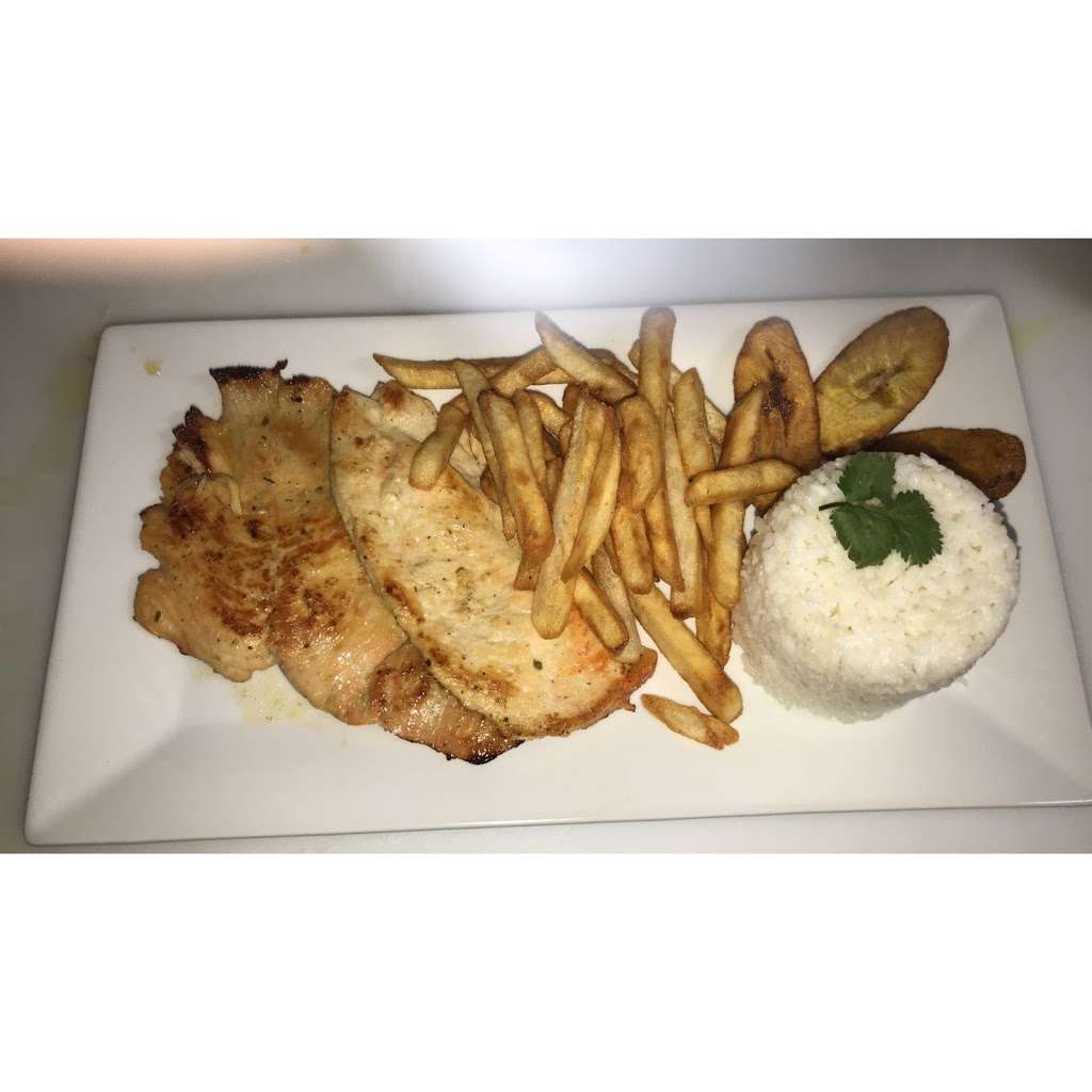 Salome’s Restaurant & Panaderia | 261 Union Ave, Paterson, NJ 07502, USA | Phone: (973) 790-7272