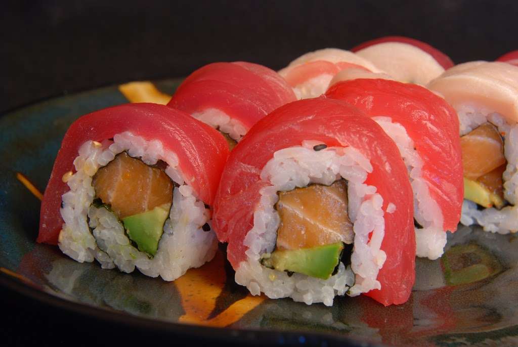 Bonsai Sushi | 5174 Dr Phillips Blvd, Orlando, FL 32819, USA | Phone: (407) 292-0333