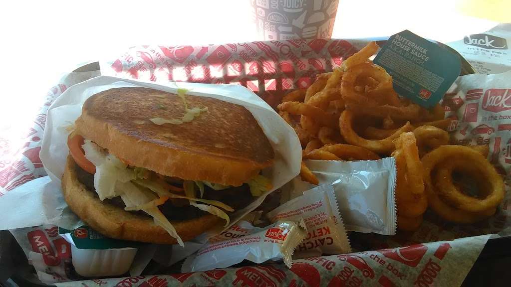 Jack in the Box | 739 N Sam Houston Pkwy E, Houston, TX 77060, USA | Phone: (281) 405-8140