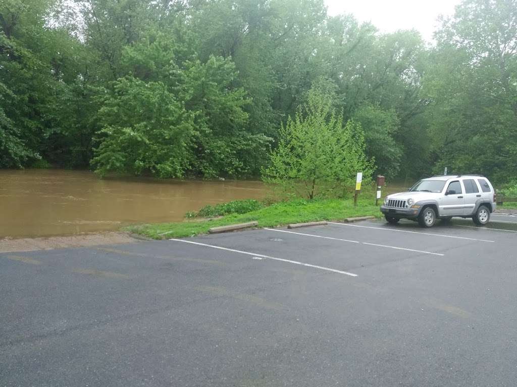 C&O Canal Lock 30 | Chesapeake and Ohio Canal Towpath, Brunswick, MD 21716 | Phone: (301) 739-4200