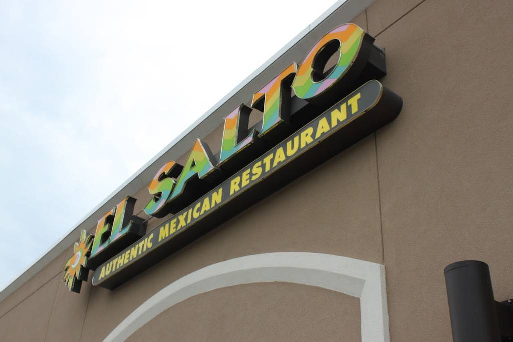 El Salto | Golden Gate Plaza, Maumee, OH 43537, USA | Phone: (419) 887-0211