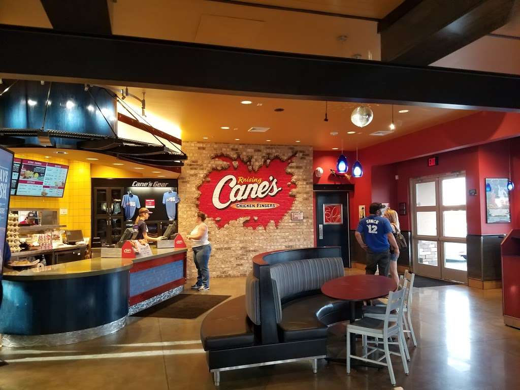 Raising Canes Chicken Fingers | 110 N Stephanie St, Henderson, NV 89074, USA | Phone: (702) 971-2388