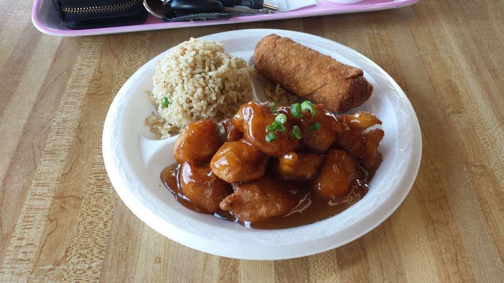 Egg Roll King | 2905 Kentucky Ave, Indianapolis, IN 46221, USA | Phone: (317) 243-3443