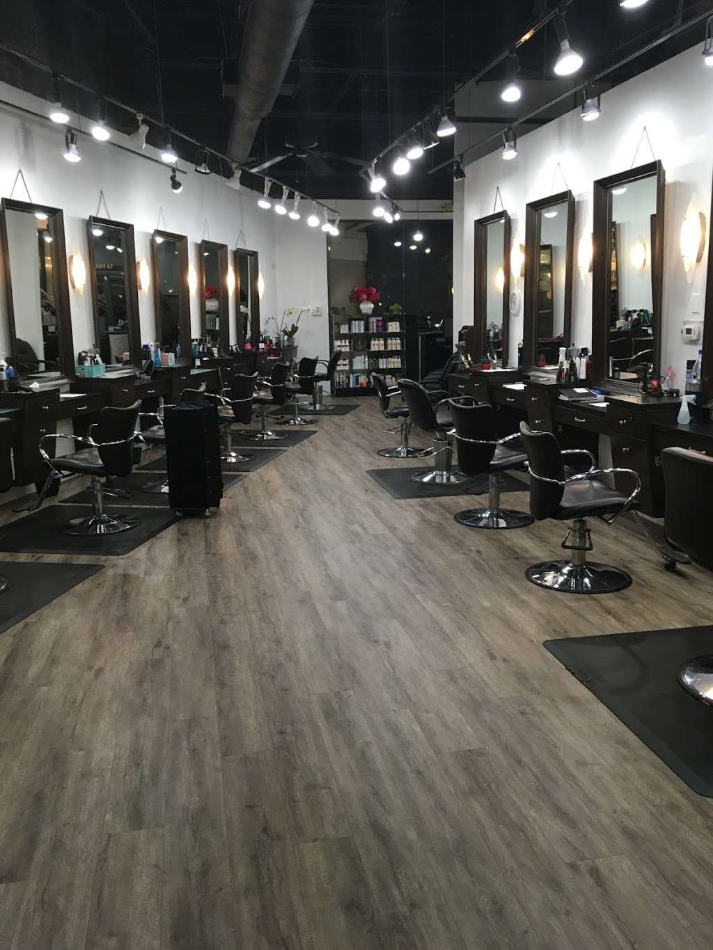 Boost Salon & Spa | 3011 Yamato Rd, Boca Raton, FL 33496 | Phone: (561) 994-8868