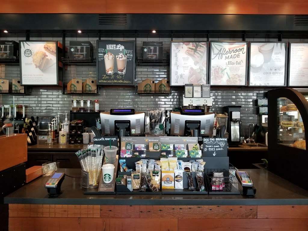 Starbucks | 9811 S Santa Monica Blvd, Beverly Hills, CA 90210 | Phone: (310) 552-3133