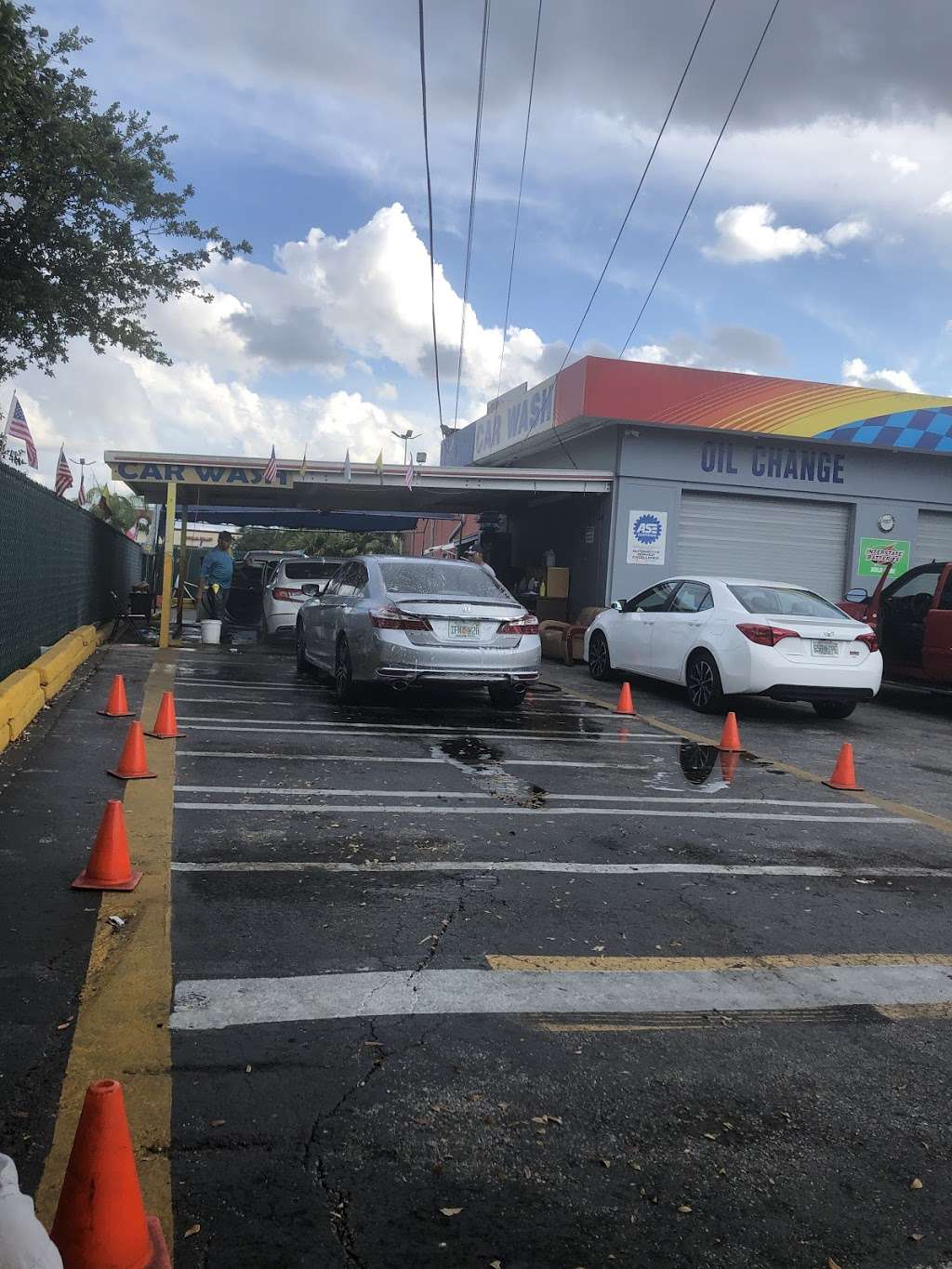 Car Wash | Hialeah, FL 33014, USA