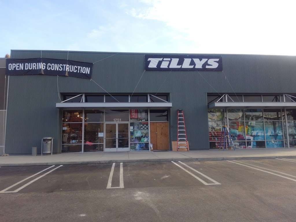 Tillys | 1751 N Victory Pl, Burbank, CA 91502, USA | Phone: (818) 557-0121