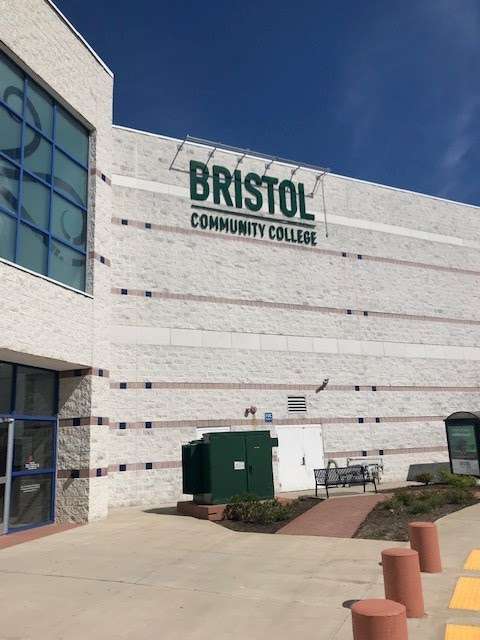 Bristol Community College, Taunton Center | Silver City Galleria, 2 Galleria Mall Dr, Taunton, MA 02780, USA | Phone: (774) 357-3767