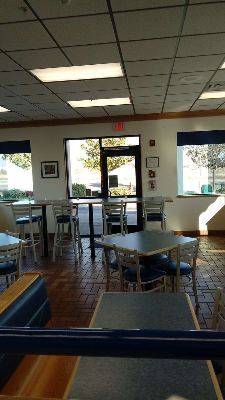 Bakers Drive-Thru | 2416 W Arrow Route, Upland, CA 91786, USA | Phone: (909) 884-5233