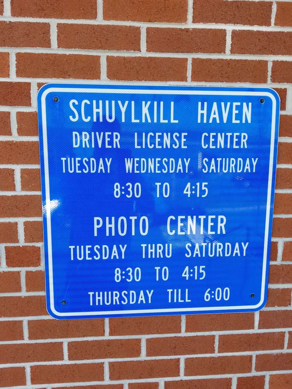 Pennsylvania Department of Transportation Drivers License Center | 972 E Main St, Schuylkill Haven, PA 17972 | Phone: (800) 932-4600