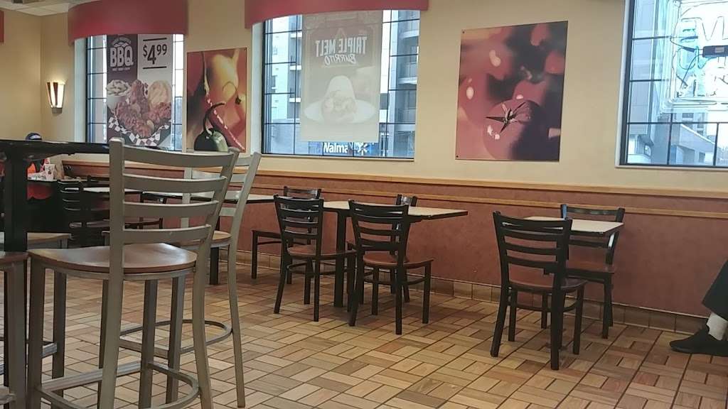 Taco Bell | 220 Riggs Rd NE, Washington, DC 20011, USA | Phone: (202) 635-0088