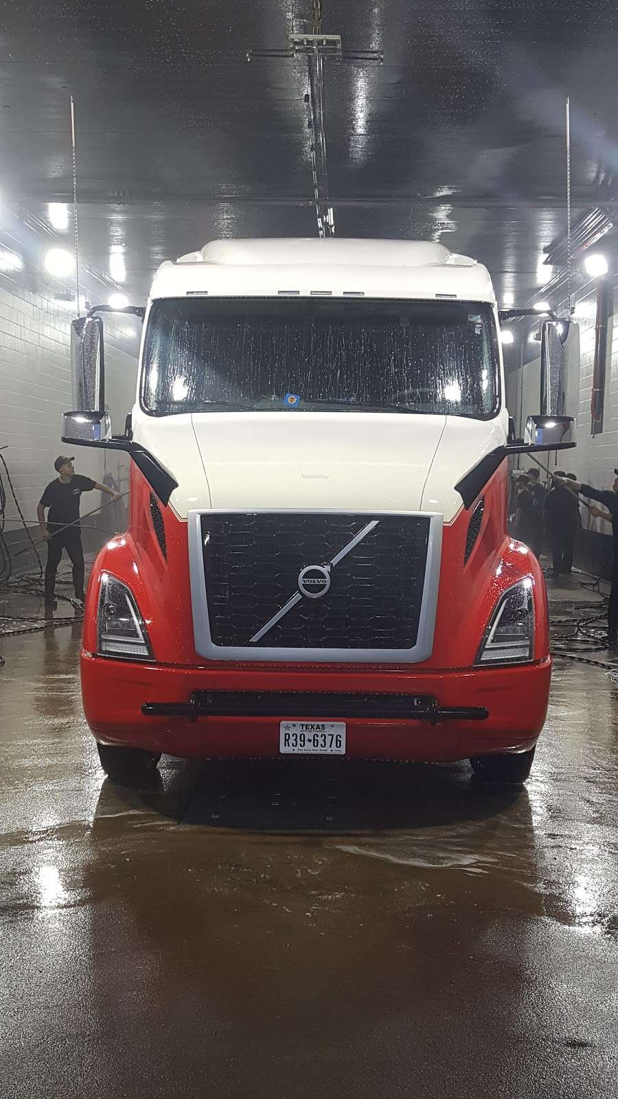 Blue Beacon Truck Wash of Dallas East, TX | 7312 Bonnie View Road, I-20, Exit 472, Dallas, TX 75241, USA | Phone: (972) 225-6758