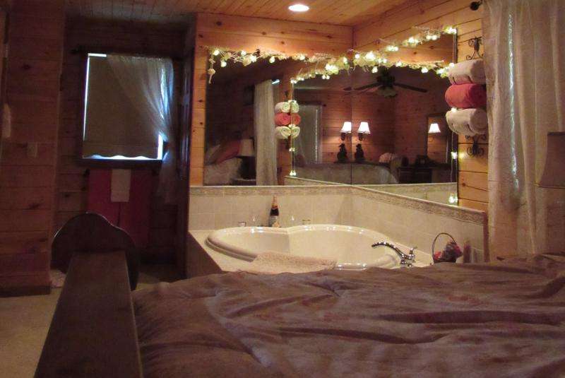 Creekside Cabin | 42 Althouse Ln, Myerstown, PA 17067, USA | Phone: (717) 475-0384