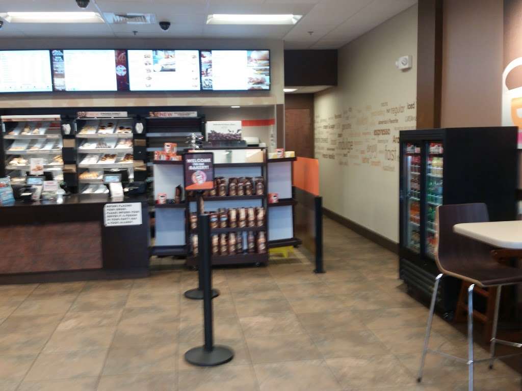 Dunkin Donuts | 861 E State Rd 434 #1055, Winter Springs, FL 32708 | Phone: (407) 542-0360