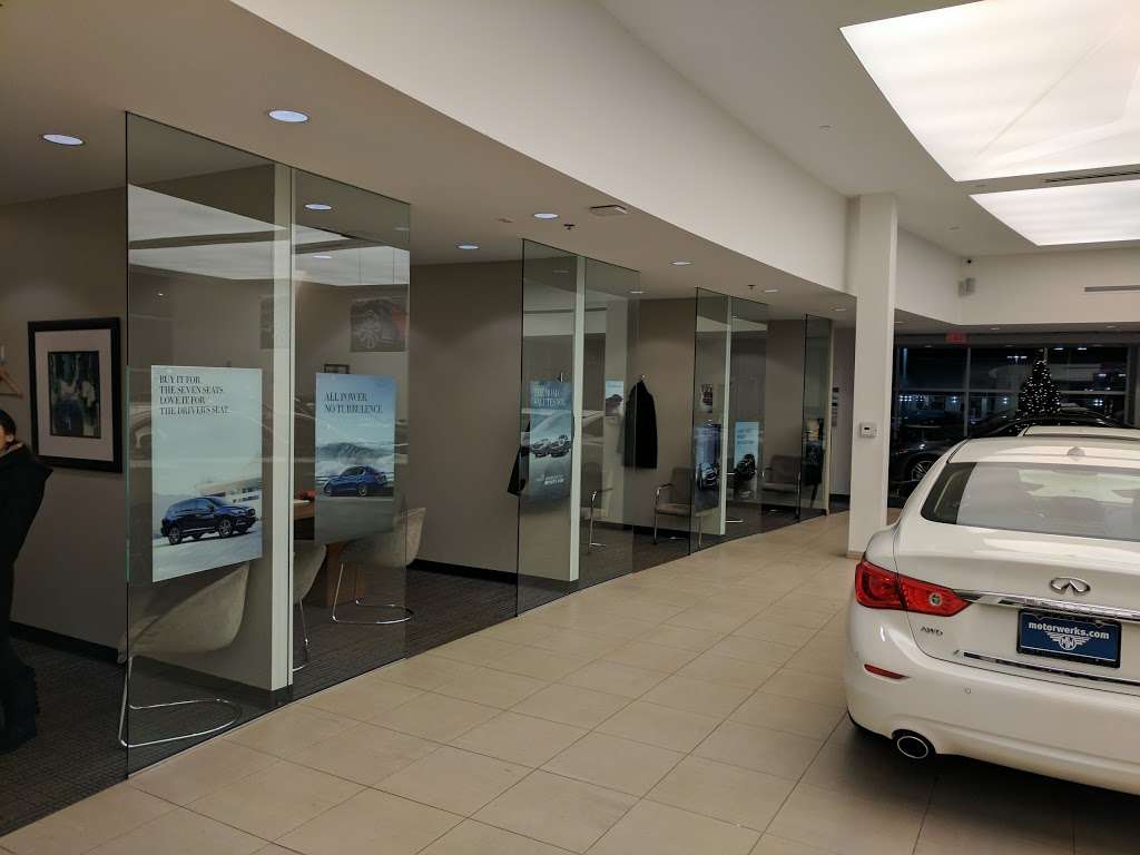 INFINITI of Hoffman Estates | 1075 W Golf Rd, Hoffman Estates, IL 60169, USA | Phone: (224) 653-2901