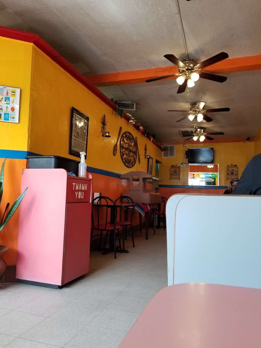 El Taquero Restaurant | 1736 W Highland Ave, San Bernardino, CA 92411, USA | Phone: (909) 473-1414