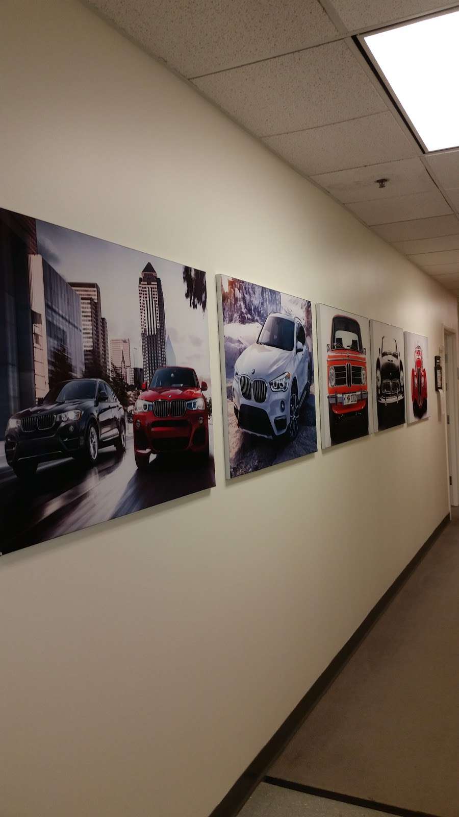 BMW of North America | 498 Commerce Dr, Schaumburg, IL 60173 | Phone: (847) 882-1354