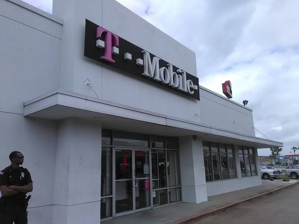 T-Mobile | 17435 North Fwy, Houston, TX 77090 | Phone: (281) 397-0907