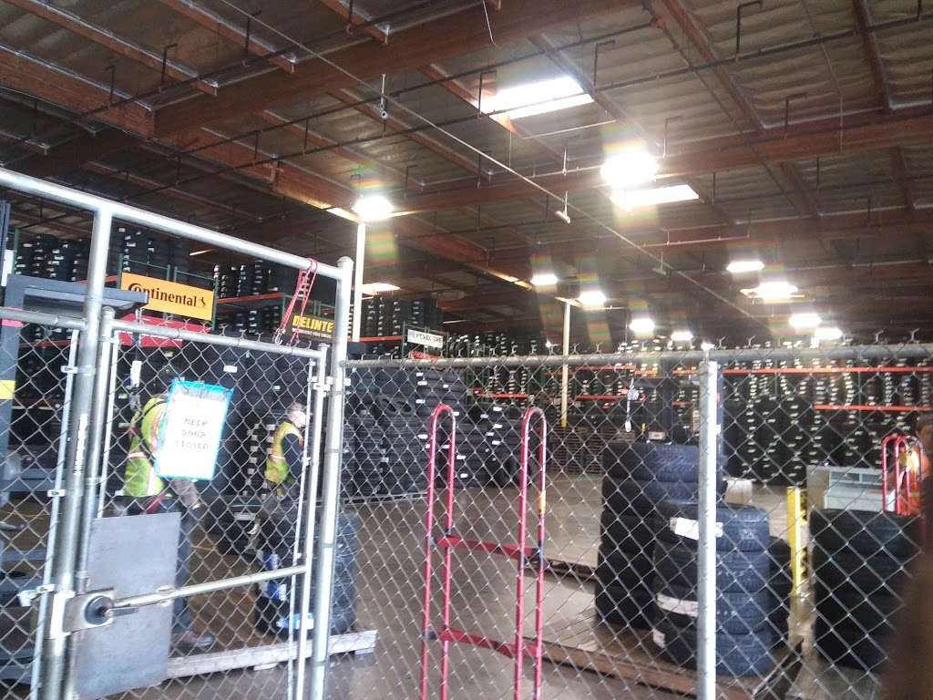 Tires Warehouse 13225 Alondra Blvd Santa Fe Springs Ca 90670 Usa