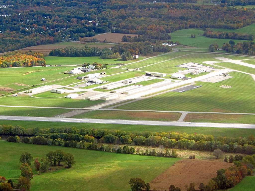 Orange County Airport | 500 Dunn Rd, Montgomery, NY 12549, USA | Phone: (845) 457-4925