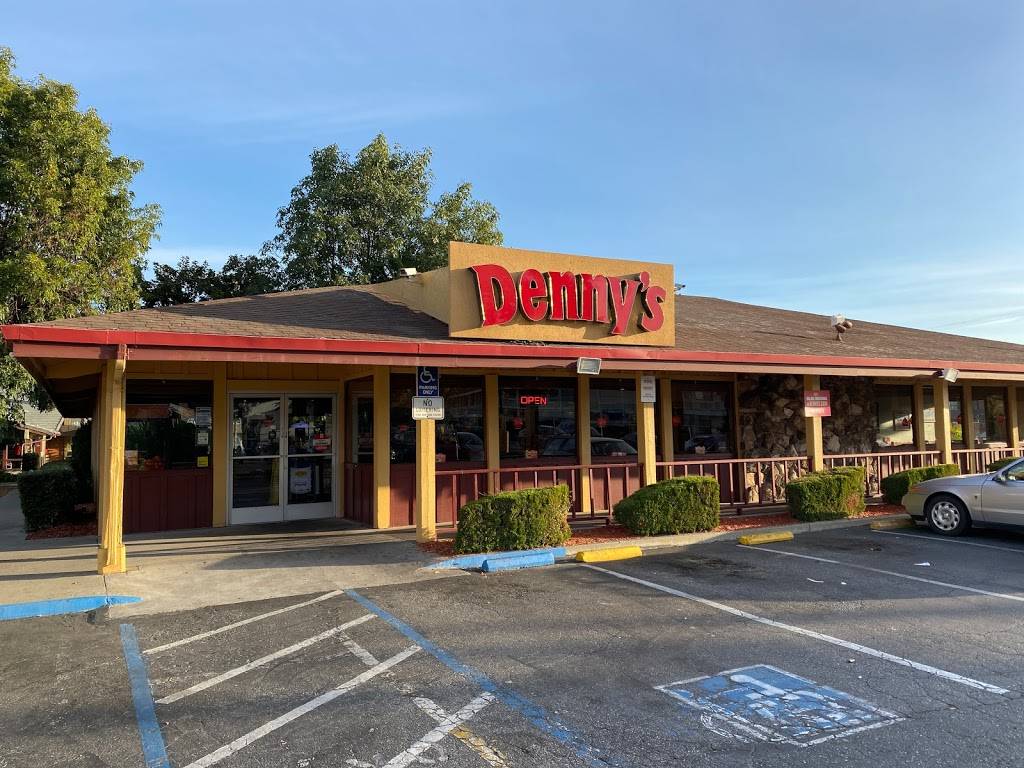 Dennys | 814 Ahwanee Ave, Sunnyvale, CA 94085, USA | Phone: (408) 747-1449