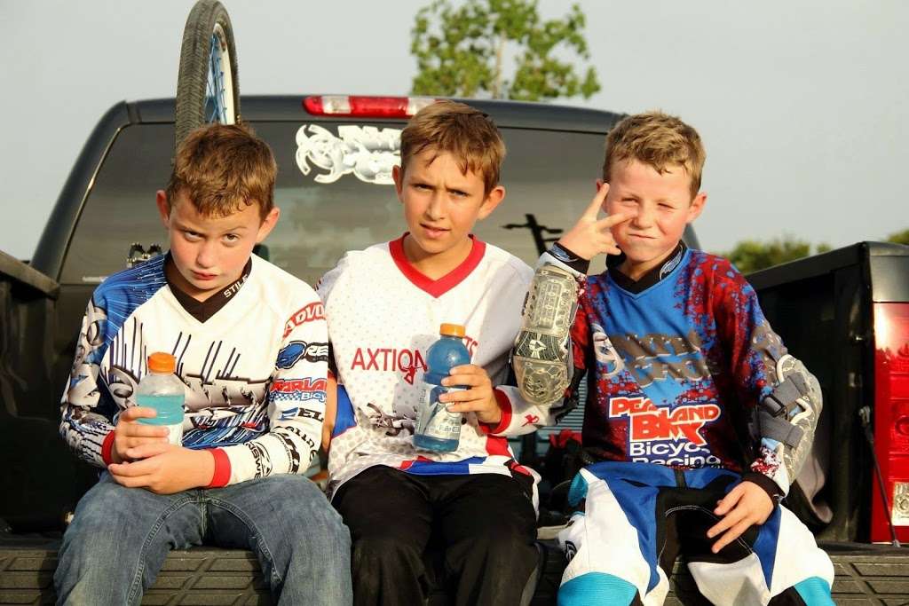 Pearland BMX | 5657 Morning Dove Ln, Alvin, TX 77511 | Phone: (281) 485-0337