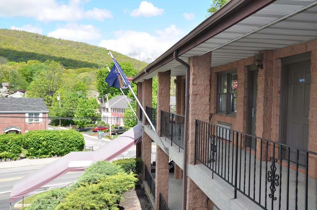 West Point Motel | 156 Main St, Highland Falls, NY 10928, USA | Phone: (845) 446-4180