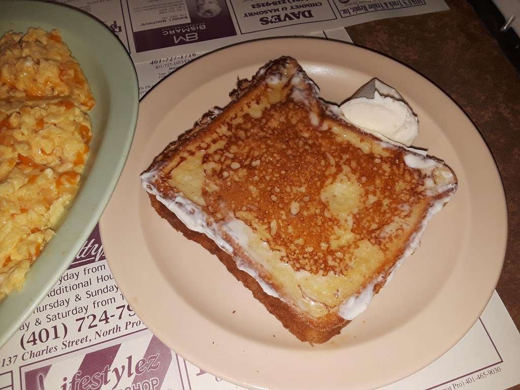 Bettys Restaurant | 1137 Charles St, North Providence, RI 02904, USA | Phone: (401) 724-7993