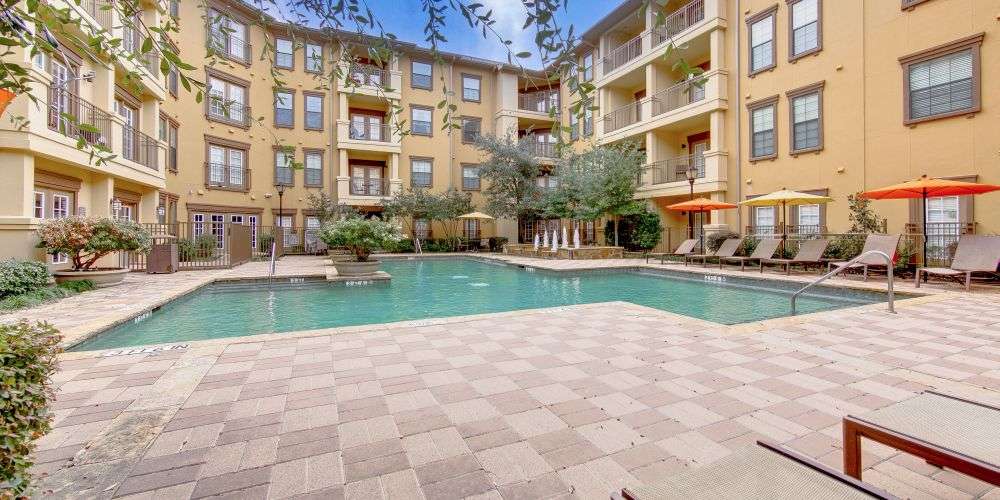 Portofino at Las Colinas Luxury Apartments | 11601 Lago Vista W, Farmers Branch, TX 75234, USA | Phone: (469) 729-2924