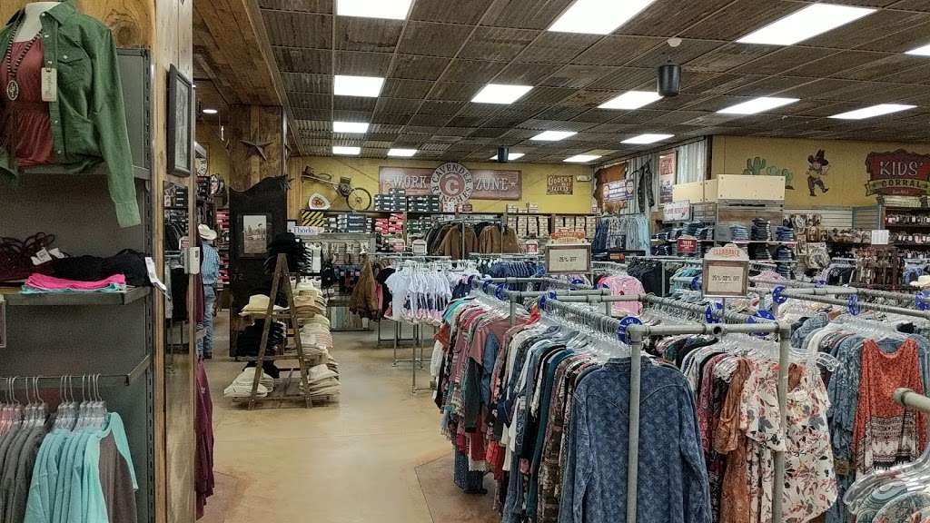 cavender's western wear locations