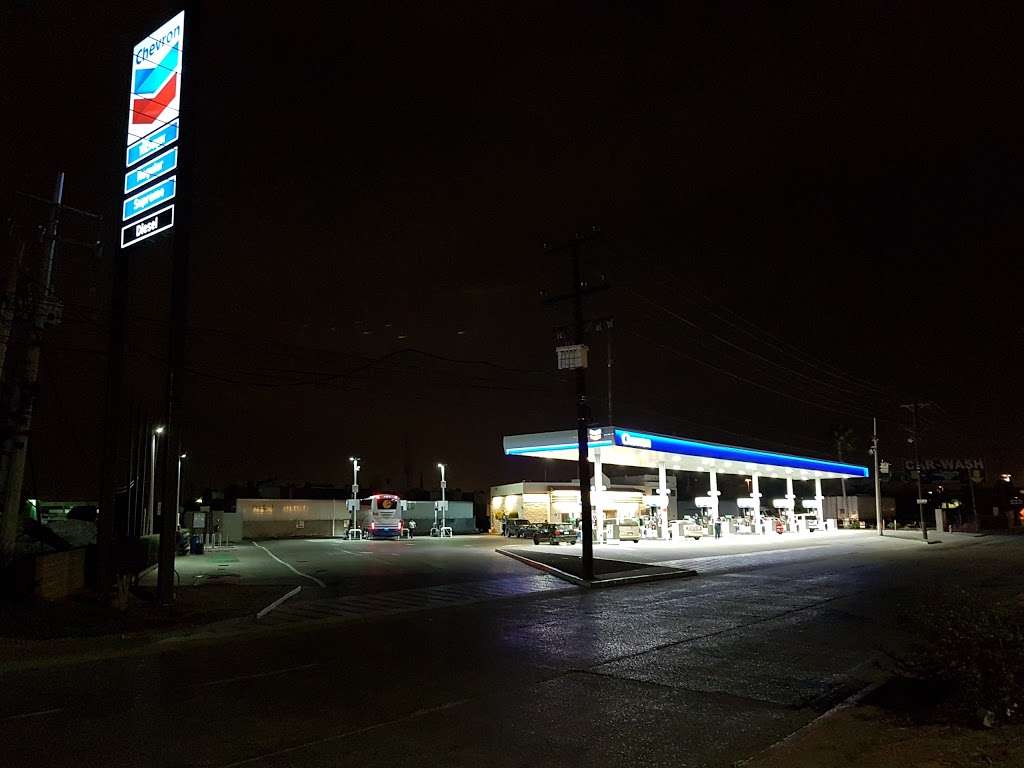 Chevron | Bulevar Lázaro Cárdenas 311, La Mesa, 22105 Tijuana, B.C., Mexico