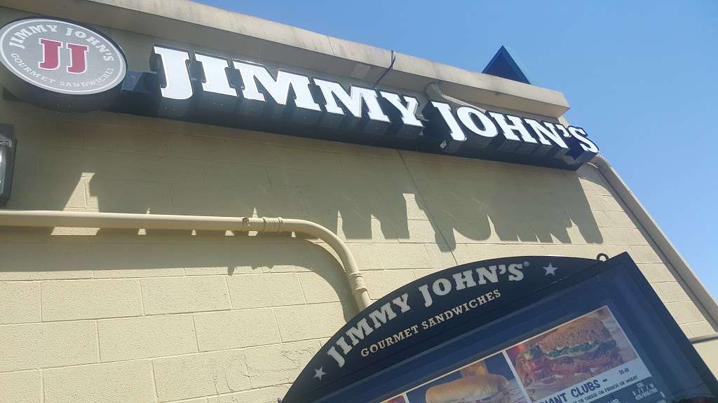 Jimmy Johns | 448 Greensburg Commons Shopping Center, Greensburg, IN 47240, USA | Phone: (812) 663-3278