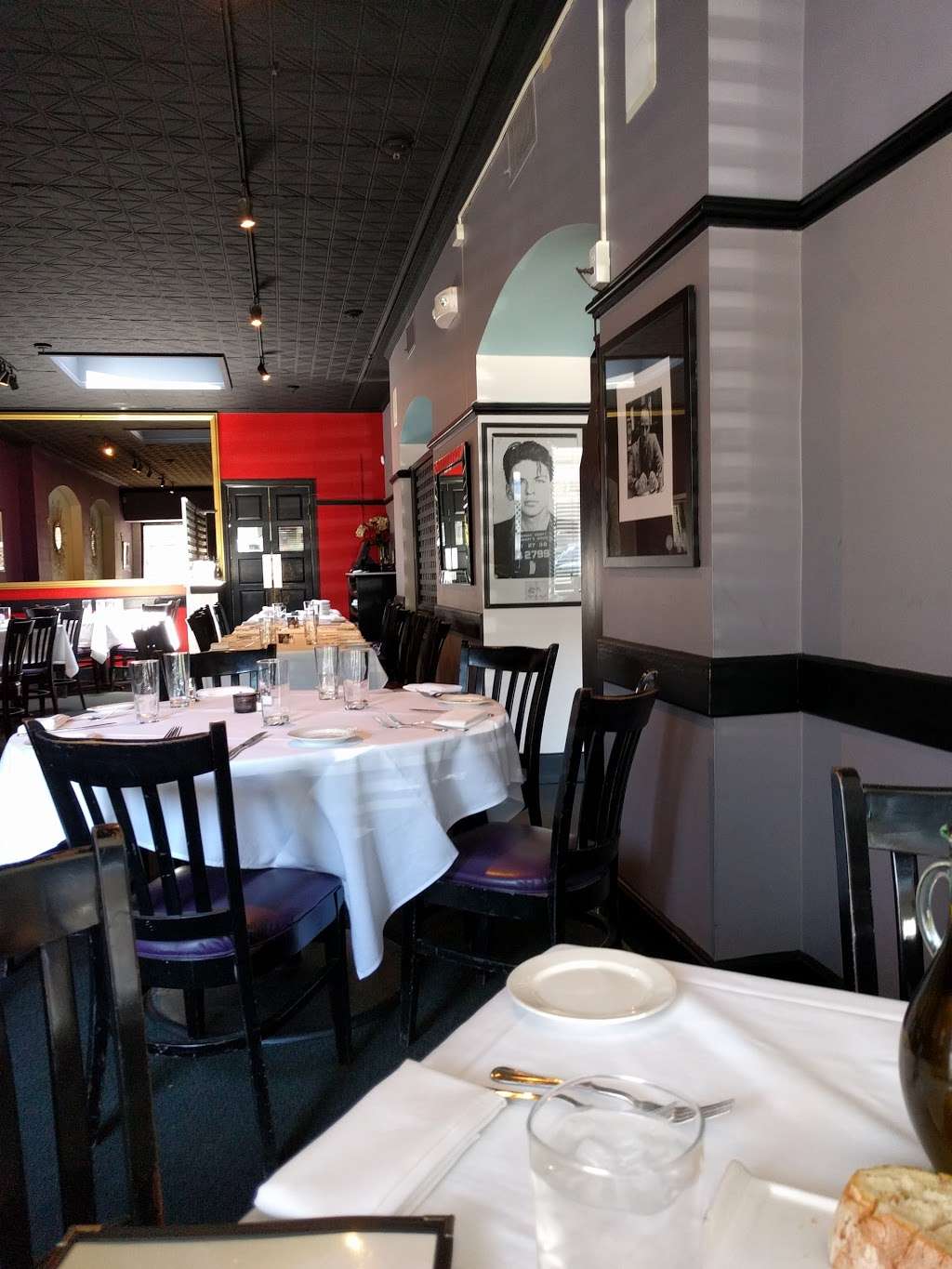 Tarantino Restaurant & Bar | 30 Railroad Pl, Westport, CT 06880 | Phone: (203) 454-3188