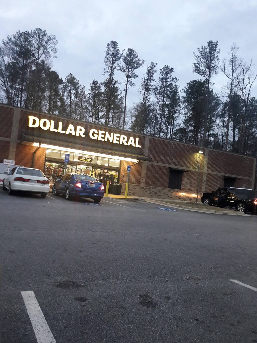 Dollar General | 875 E Atlanta Rd, Stockbridge, GA 30281, USA | Phone: (678) 829-7765