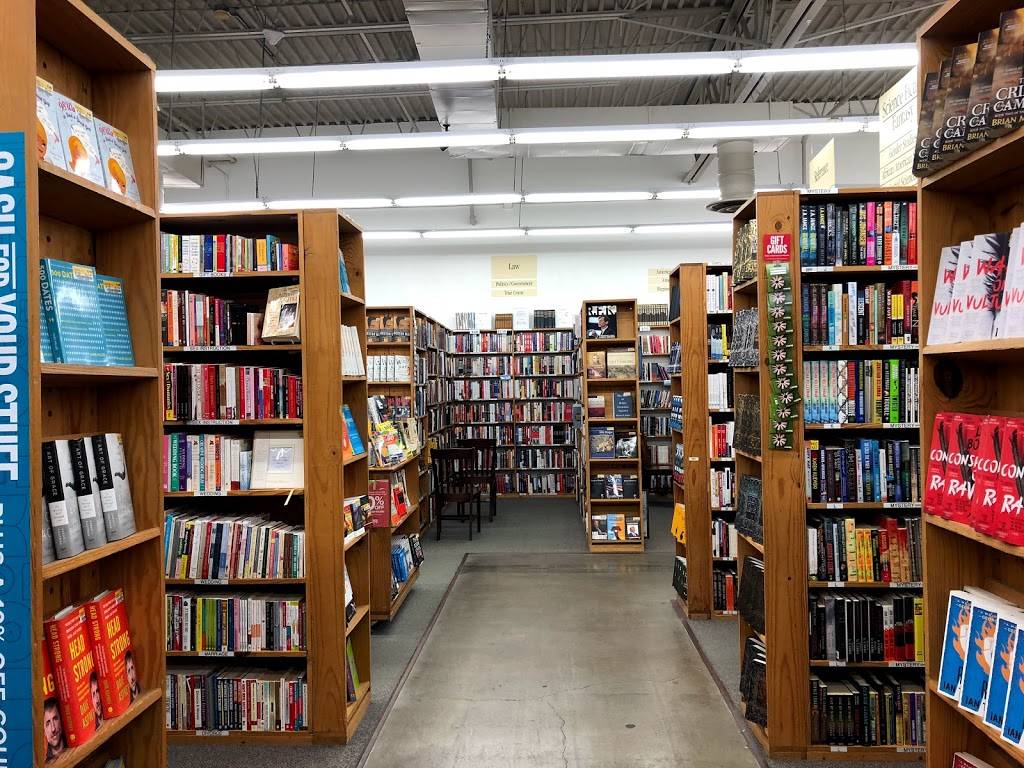 Half Price Books | 2642 Bethel Rd, Columbus, OH 43220, USA | Phone: (614) 457-6333