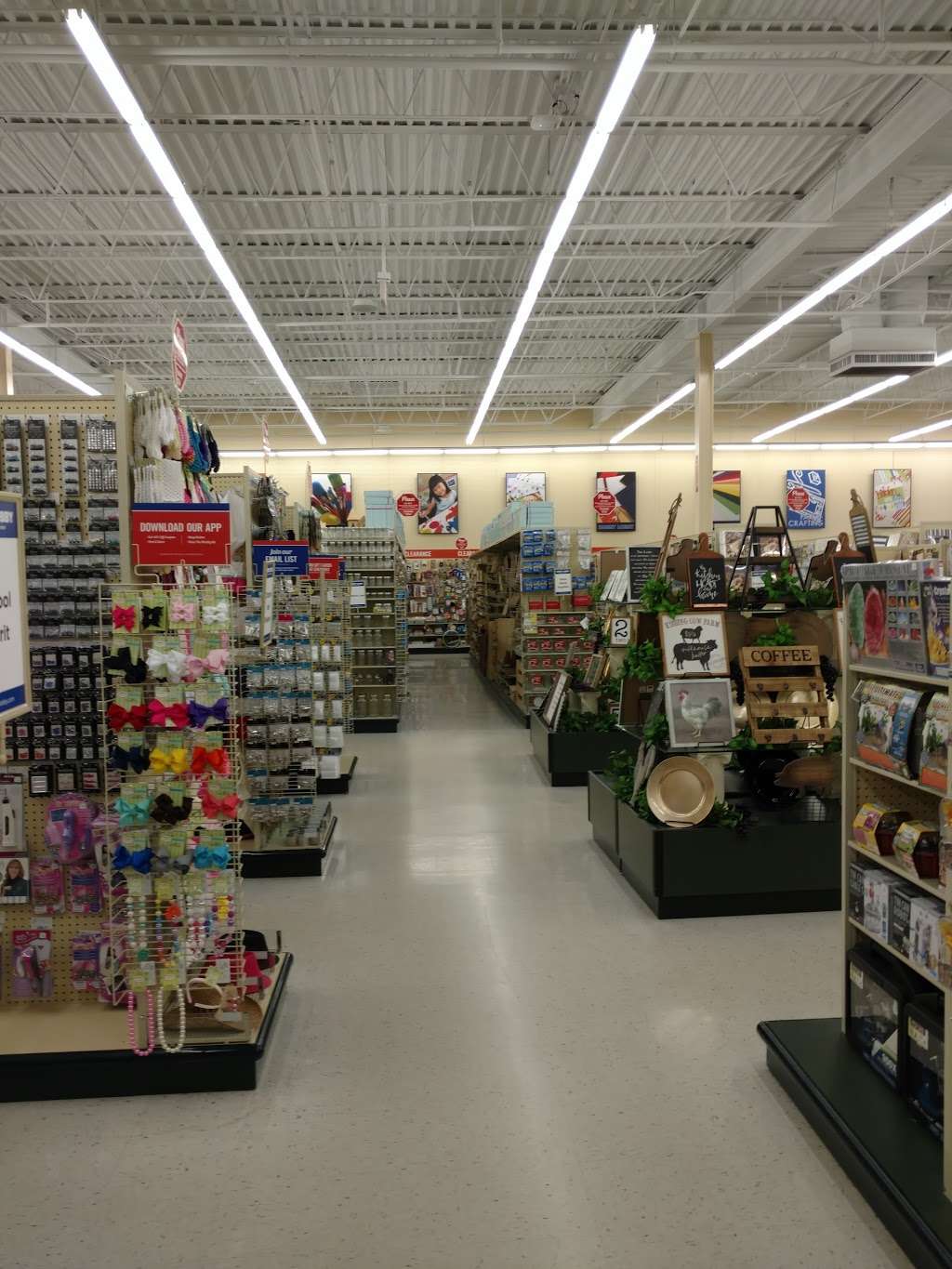 Hobby Lobby | 200 S Waukegan Rd, Deerfield, IL 60015, USA | Phone: (847) 272-4632