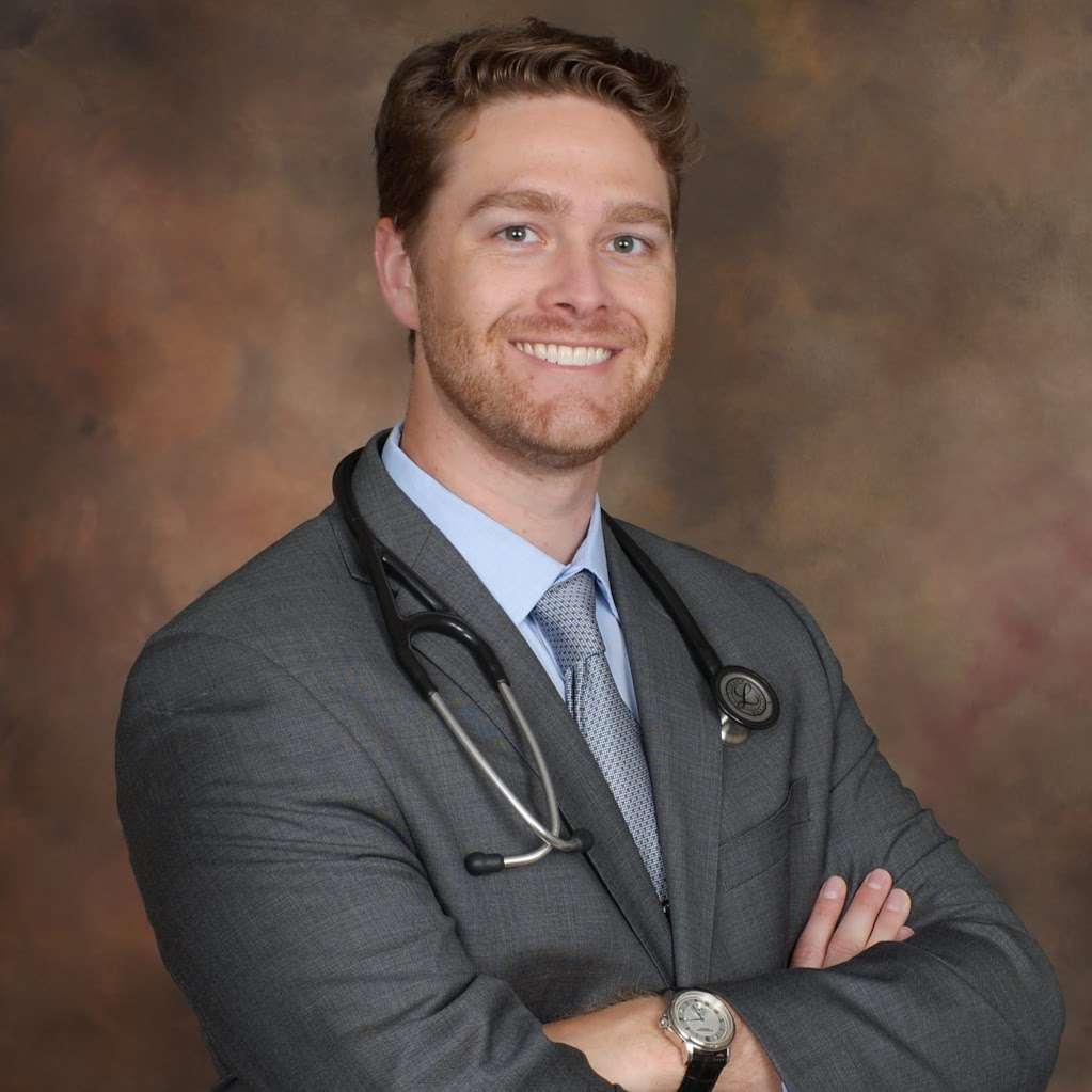 Tyler De Jong MD | 300 Redondo Ave, Long Beach, CA 90814, USA | Phone: (562) 433-7496