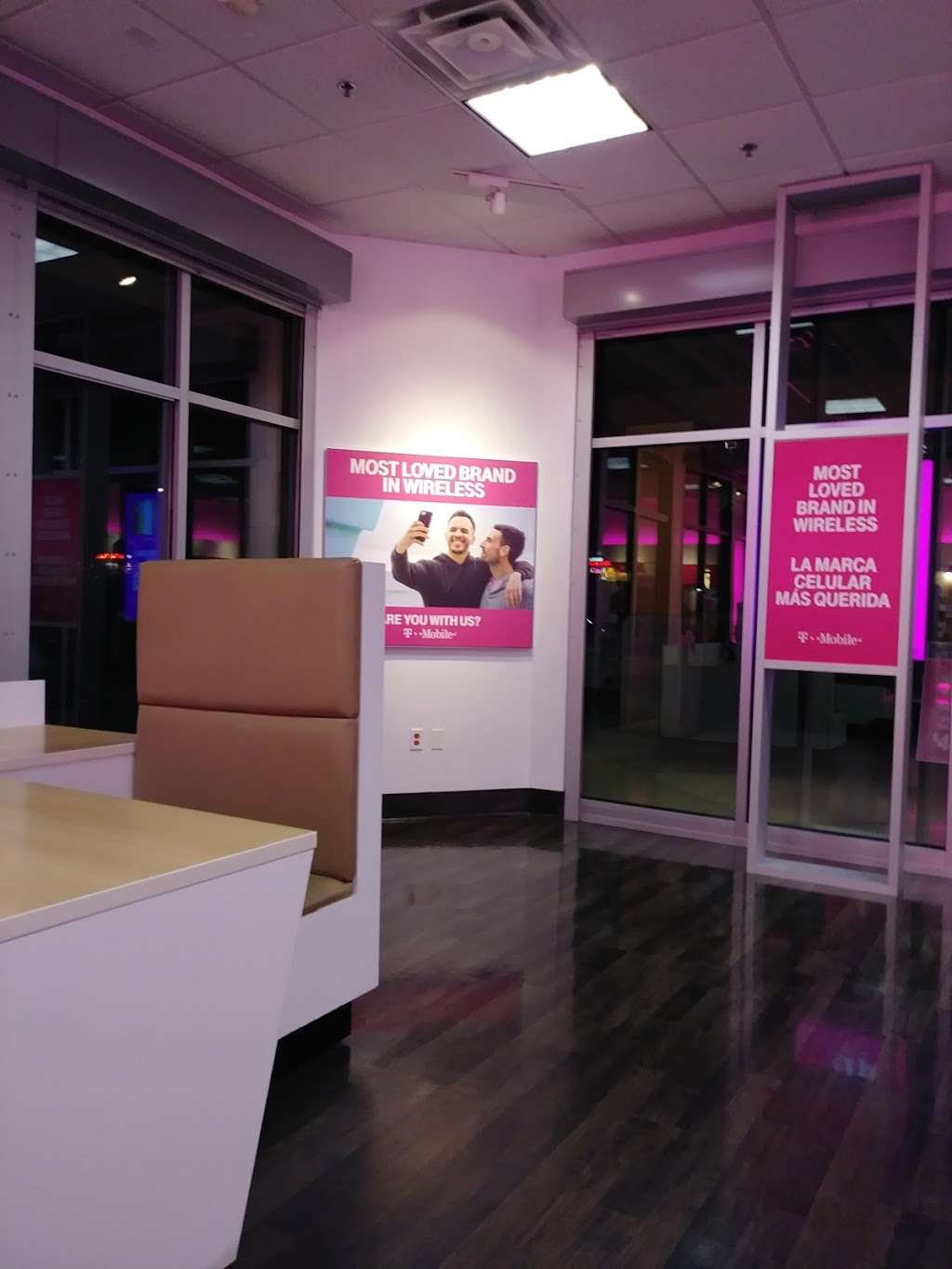 T-Mobile | 5807 University Ave Ste 6, San Diego, CA 92115, USA | Phone: (619) 583-2398