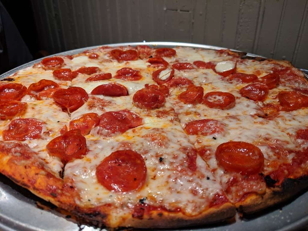 Enos Pizza Tavern | 3111 Olympus Blvd Ste#110, Coppell, TX 75019, USA | Phone: (469) 993-0399