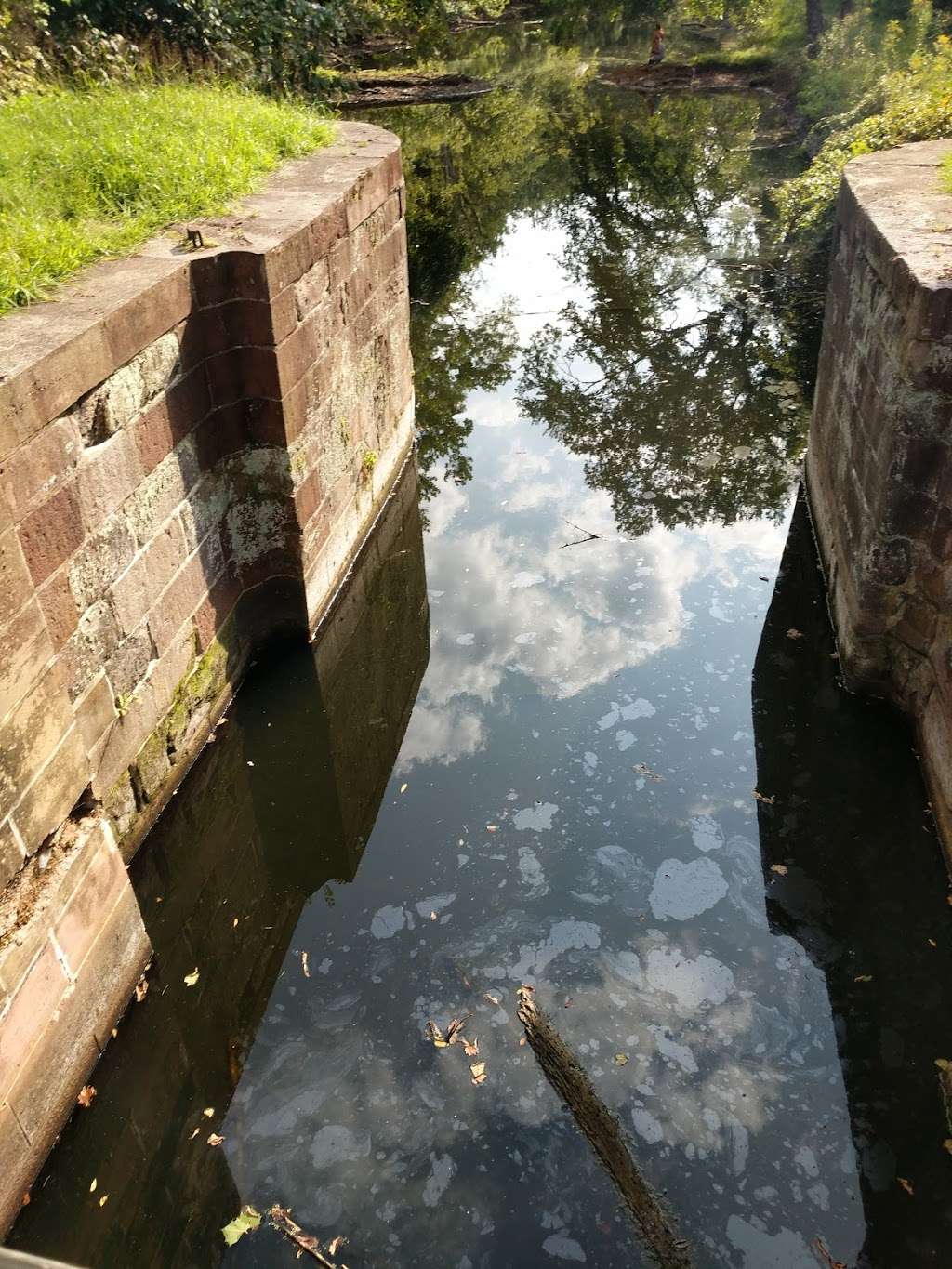 C&O Canal Lock 27 | Chesapeake and Ohio Canal Towpath, Dickerson, MD 20842, USA | Phone: (301) 739-4200