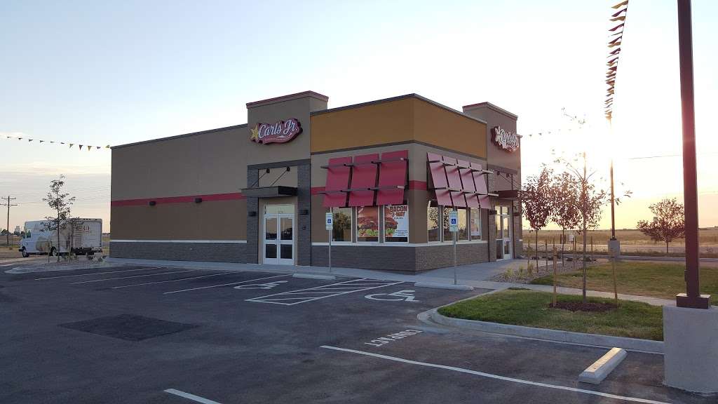 Carls Jr. | 1025 S 1st St, Bennett, CO 80102, USA | Phone: (303) 644-4156